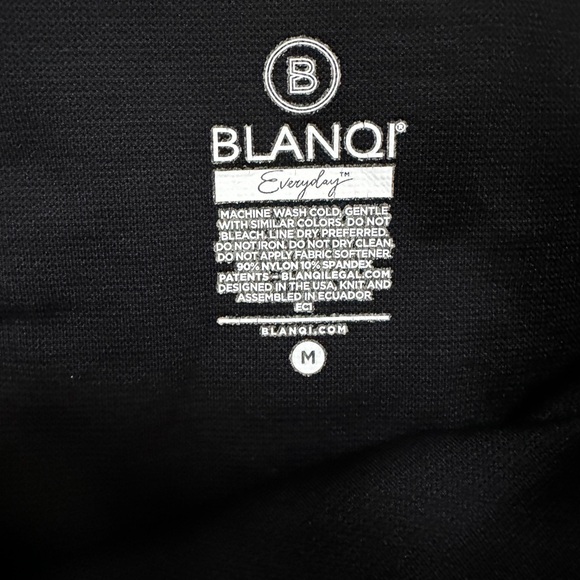 Blanqi Hipster Support Capri Leggings - Picture 4 of 5